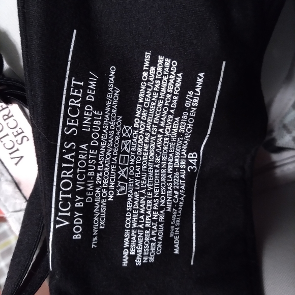 Bras - Picture 2 of 5